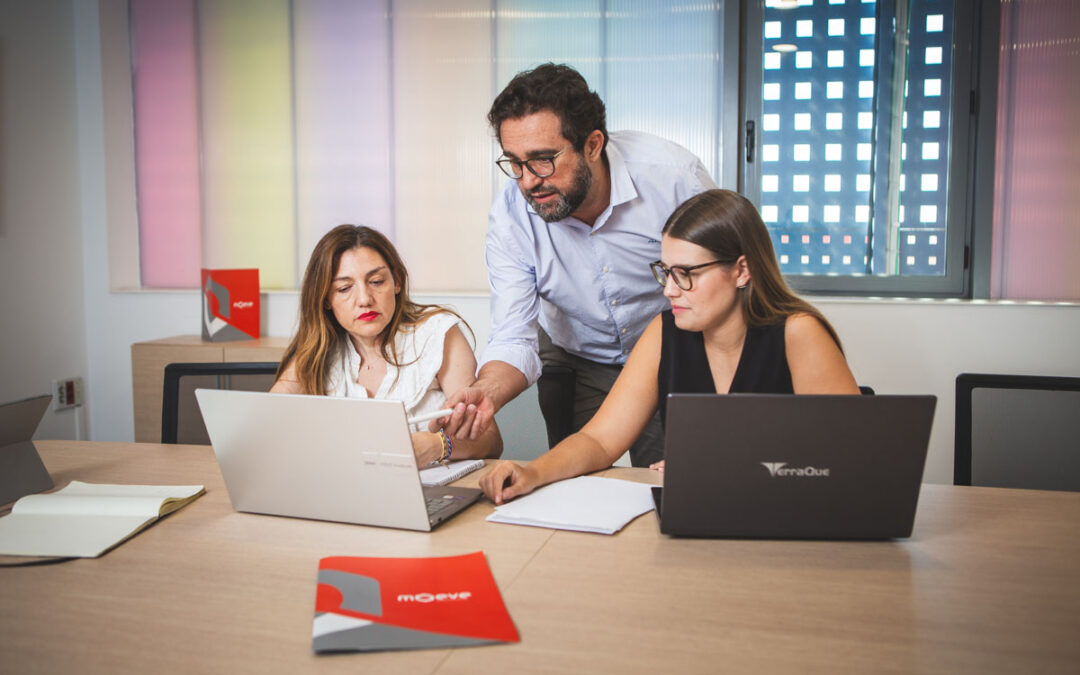 ¿POR QUÉ ELEGIR A MOEVE PARA ORGANIZAR TU EVENTO DE EMPRESA?